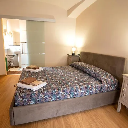 Suma Si Casa Cesare - 2000 Mq Di Giardino A Vostra Disposizione Ferienhaus Busca