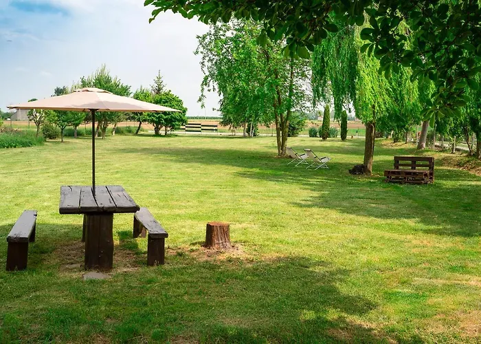 Suma Si Casa Cesare - 2000 Mq Di Giardino A Vostra Disposizione Hébergement de vacances *