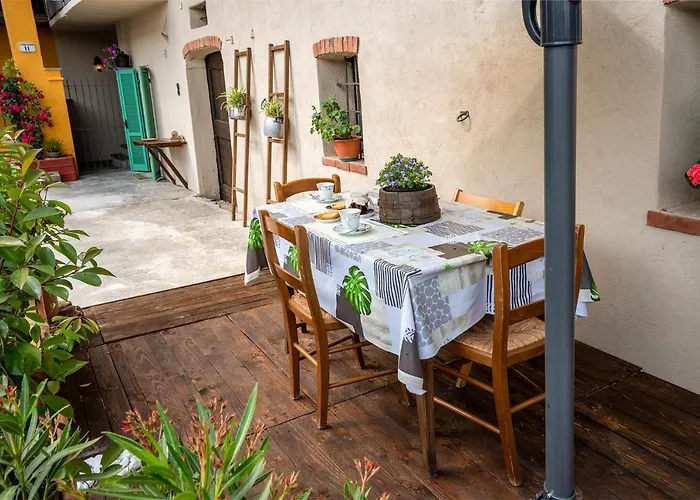 Suma Si Casa Cesare - 2000 Mq Di Giardino A Vostra Disposizione Busca